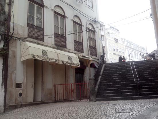 Cantinho Das Escadas