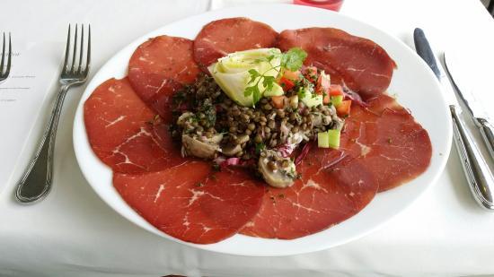 Restaurant The Ambassador Hotel