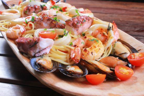 Alma Caiçara Bar e e