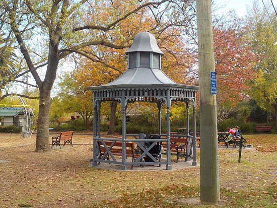 Greenmeadows Gardens