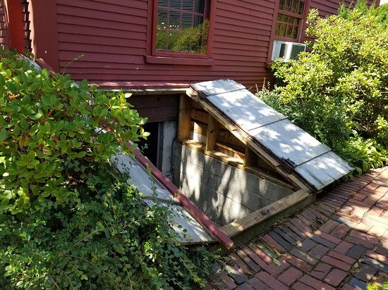 Nathaniel Hawthorne Birthplace