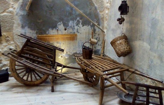 Ô Marches du Palais