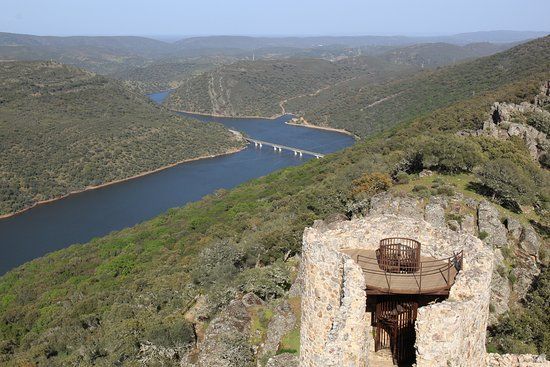 Castillo de Monfragüe