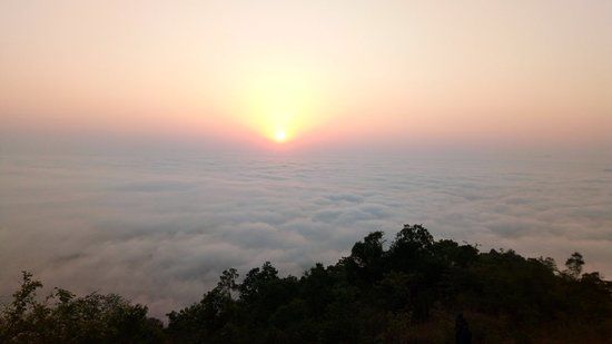 Kurumbalakkotta Kurishu Mala