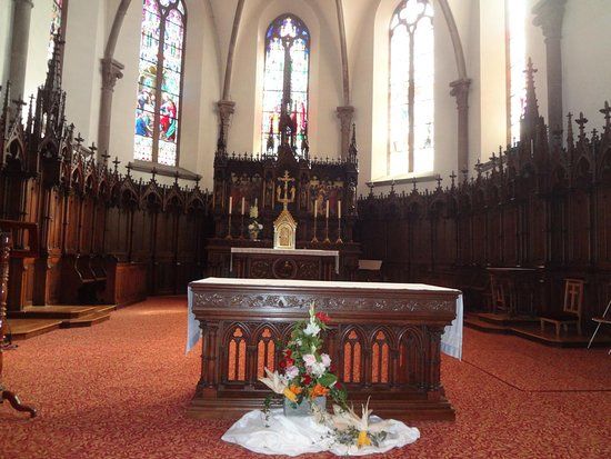 Église Saints Pierre et Paul