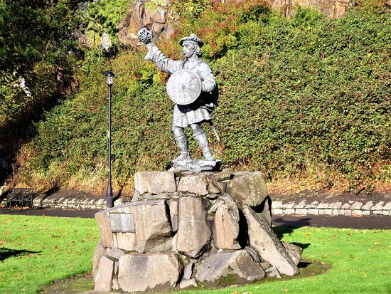 Rob Roy McGregor Statue