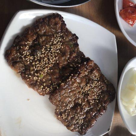 Sae Songjeong Grilled Short Rib Patties