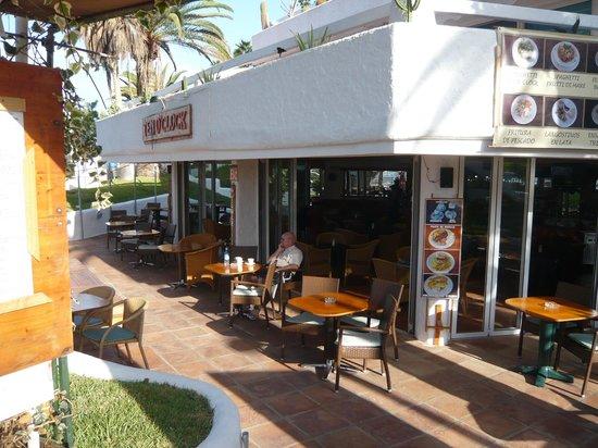 Ten O'clock Coctail Bar