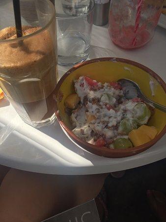 Veranda all day cafe bar restaurant