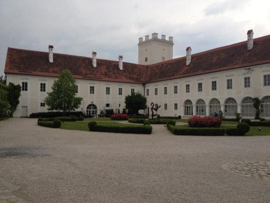 La Tavola E Castelloteca