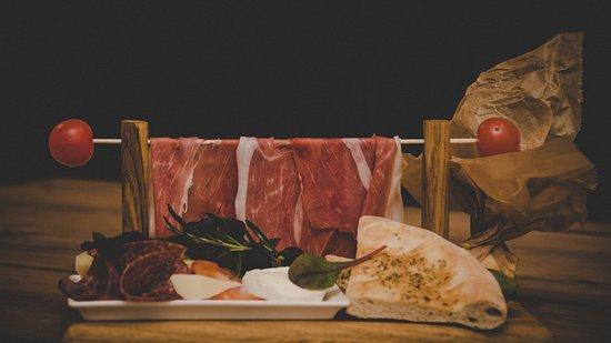 LEO Essen Trinken Schlafen