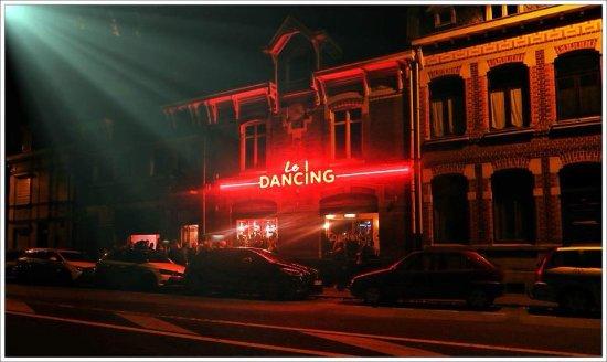 Le Dancing