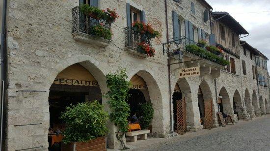Restaurant Italien des Arcades