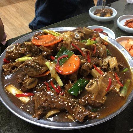 Anui Short Ribs Soup