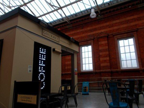 Gourmet Coffee Bar & Kitchen