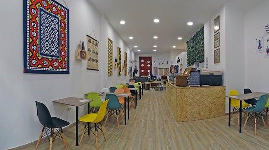 Bites & Bitaites Concept Store