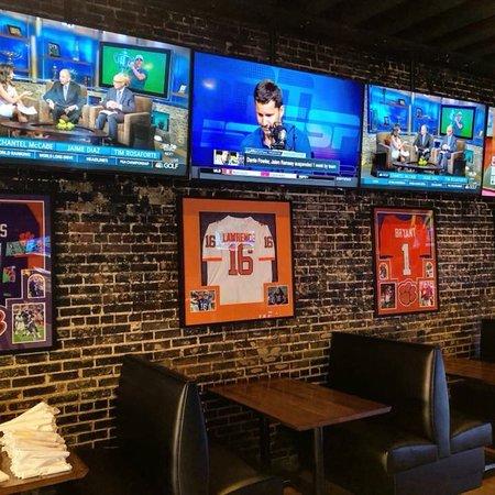 Charleston Sports Pub