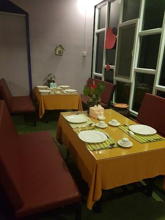 Exit 32 Restaurant & Organic spa