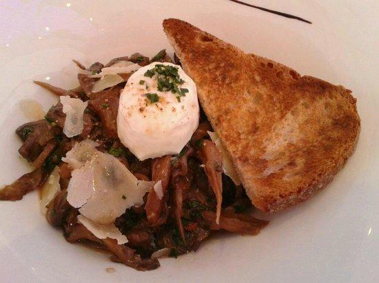 L'Atelier Renault Cafe