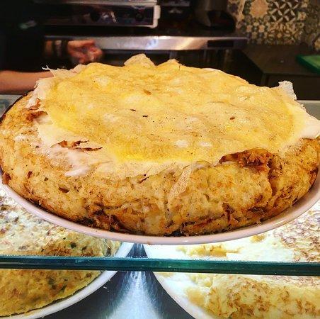 La Boule Bistro Cafe