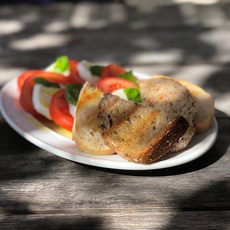 Mercury Bay Estate Italian Kitchen