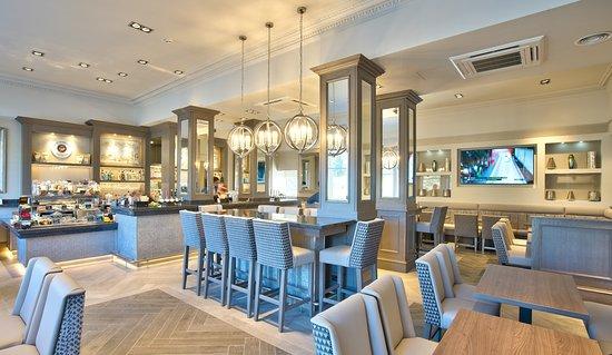 Bar Eight & Brasserie