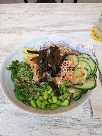 Crudo Poke Bowl