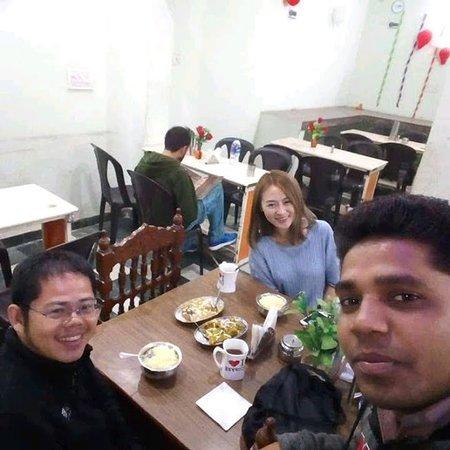 Green Veg Thali Cafe & Restaurant