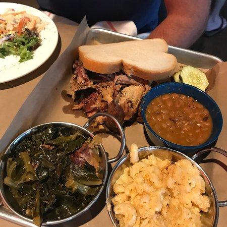 Billy G's Smokehouse