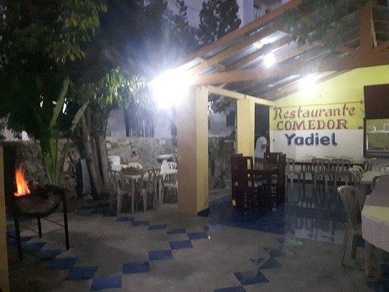 Comedor Restaurante Yadiel