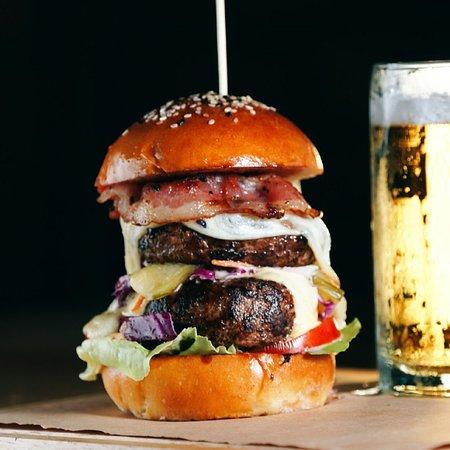 James Cook Grill&Cocktails Mui-ne