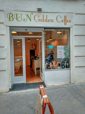 Bun Golden Coffee