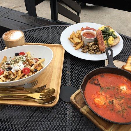 Tropical Hideaway Brunch Cafe