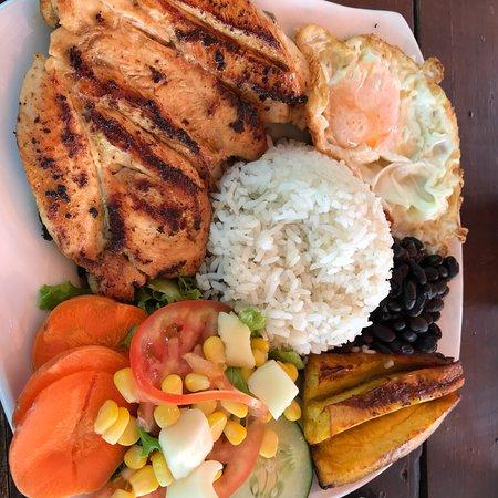 Balazo Restaurant & Bar