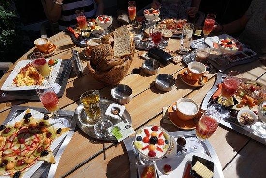 cafe bar restaurant Blu