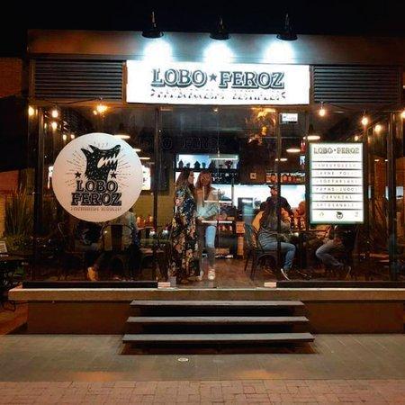 Restaurante Lobo Feroz Chia