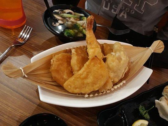 Sushi Dumpling House