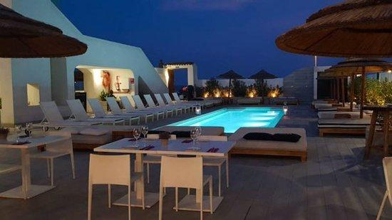 Cattaleya Mar Beach Club