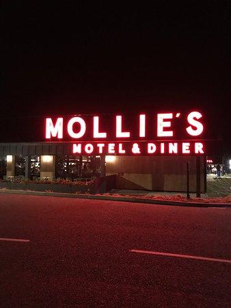 Mollie's Motel and Diner