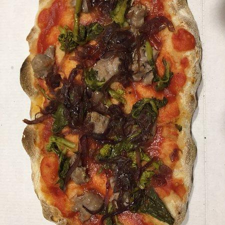 Alla pinsa non si comanda