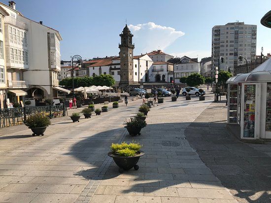 Plaza de los Hermanos Garcia Naveira