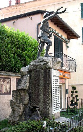 Monumento ai Caduti