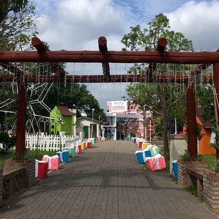 Praca Henrique Bender