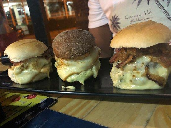 Zero Oito Beach Club