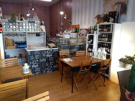 Los Caprichos Naturalmente