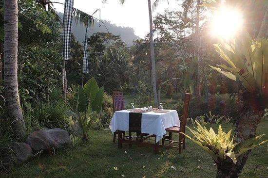 Griya Valud Restaurant