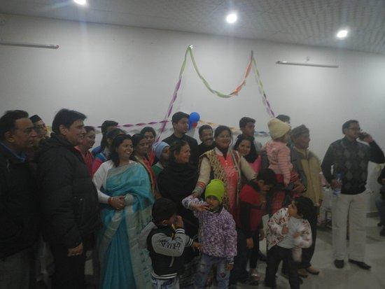 Pakhi Family Restaurant