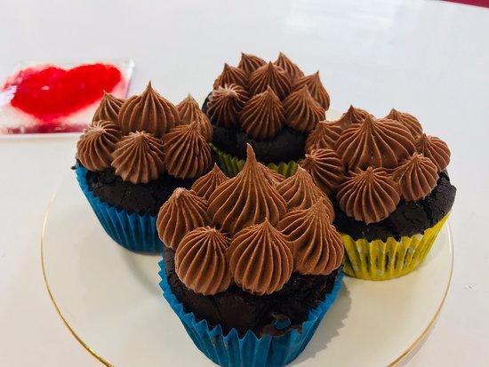 Ella's Chocolate Emporium & Tea Rooms