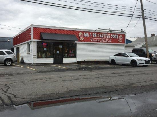 Ma & Pa's Kettle Corn and Popcorn Factory