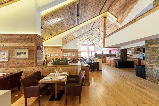 4 Seasons Restaurant